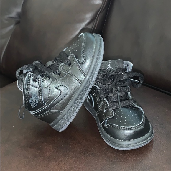 Jordan’s - Picture 1 of 4